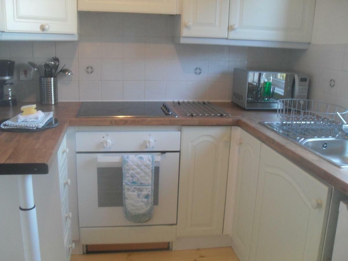 Edinburgh Beach View Apartment Екстер'єр фото